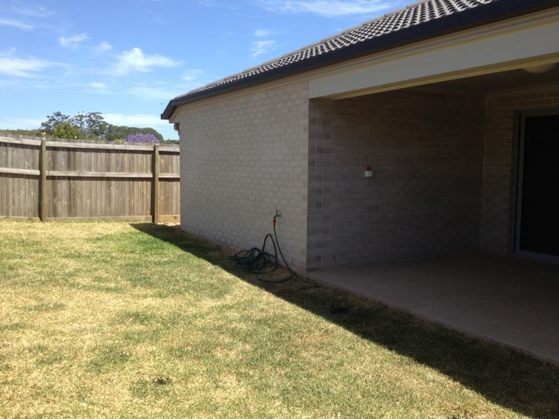 27A PINE TERRACE, Redland Bay QLD 4165