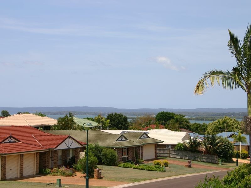 14 VIEWFIELD STREET, Redland Bay QLD 4165