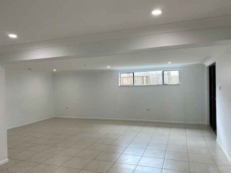 21 Wilkie Street, Redland Bay QLD 4165