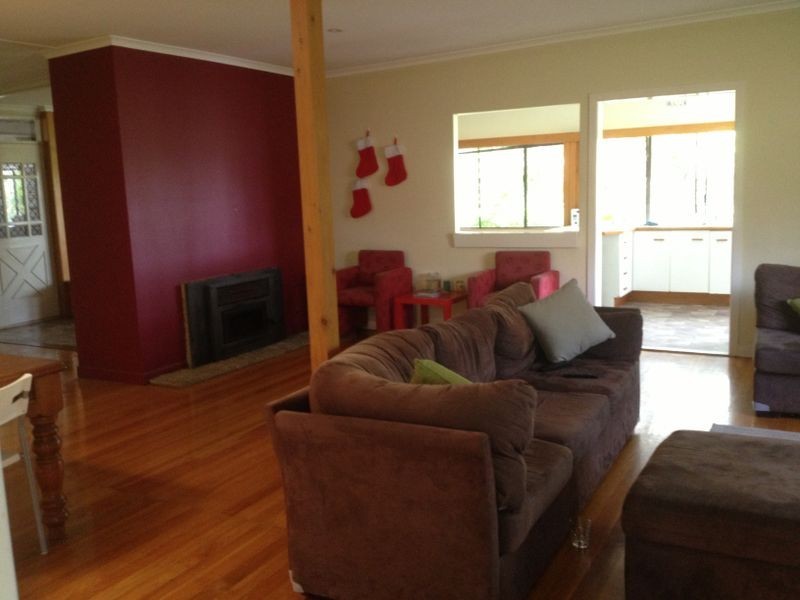 15 JENKINSON STREET, Indooroopilly QLD 4068