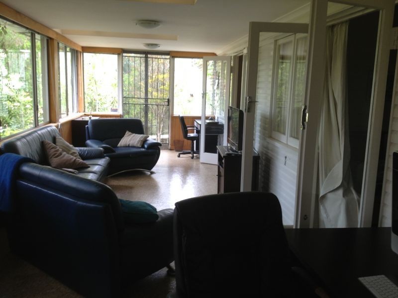 15 JENKINSON STREET, Indooroopilly QLD 4068