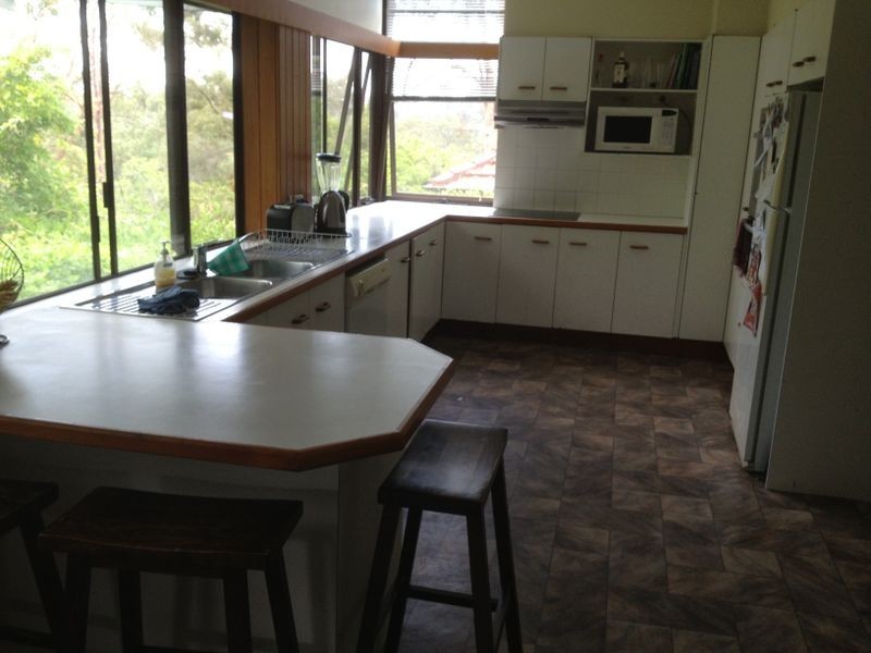 15 JENKINSON STREET, Indooroopilly QLD 4068