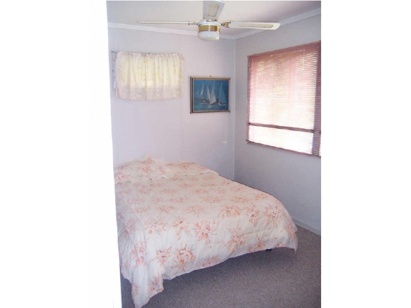 20 Shanahan Street, Redland Bay QLD 4165