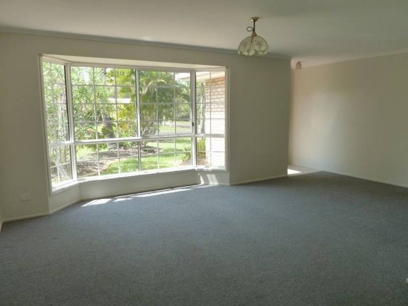 6 Troon Court, Victoria Point QLD 4165