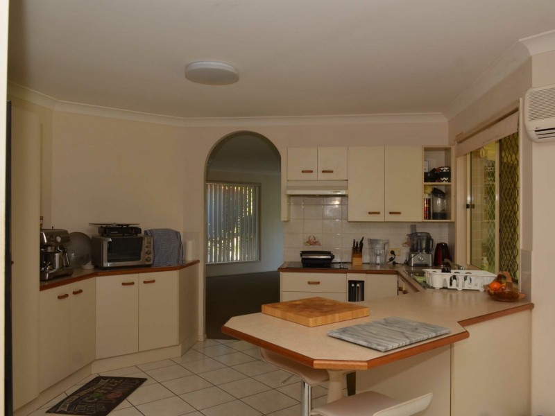 15 Cassie Court, Victoria Point QLD 4165