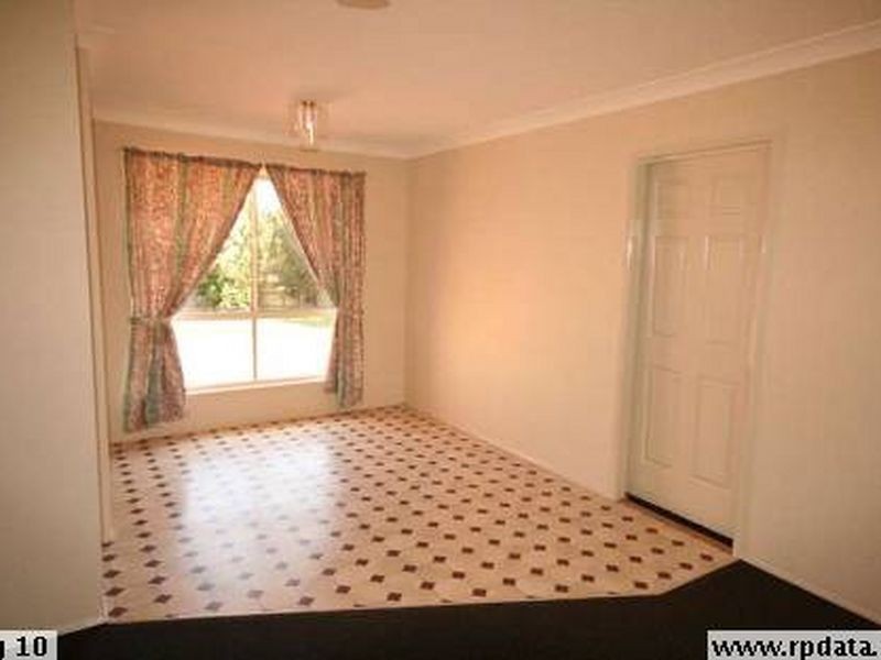 3 WESTBURN COURT, Redland Bay QLD 4165