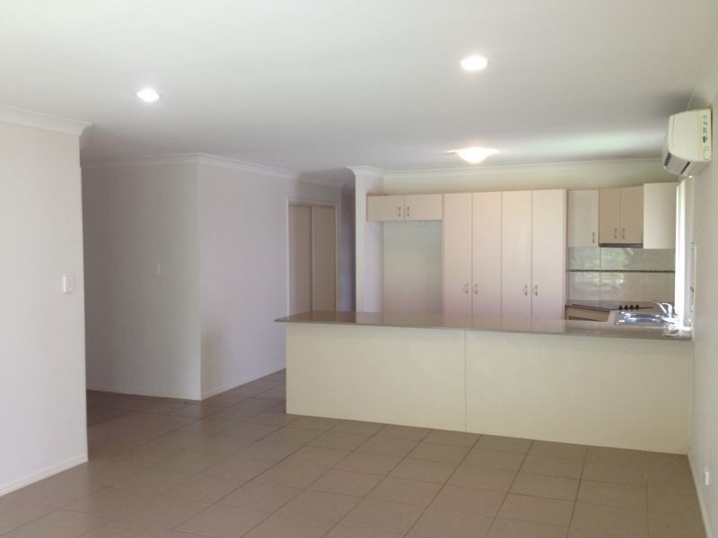 16 BONOGIN COURT, Redbank Plains QLD 4301