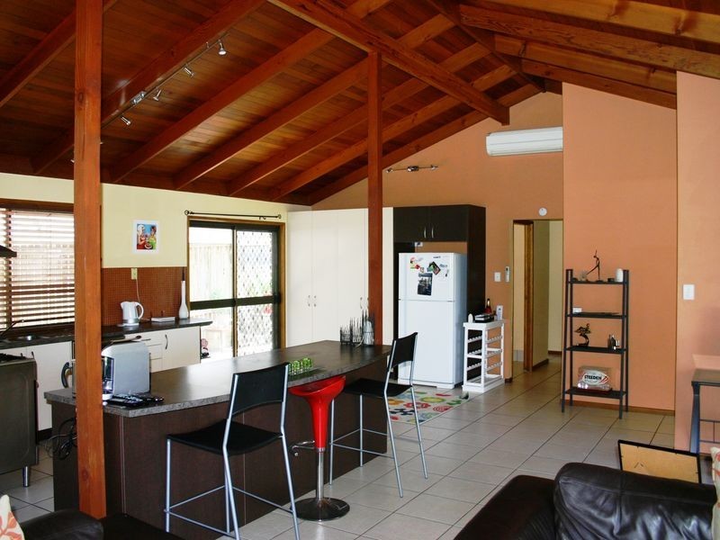 1 LAURA STREET, Cleveland QLD 4163