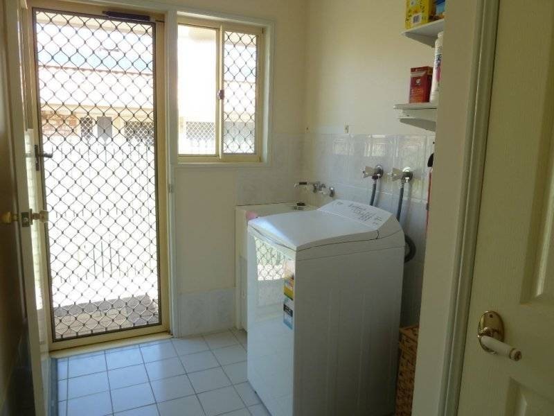 10 Glen Road, Victoria Point QLD 4165