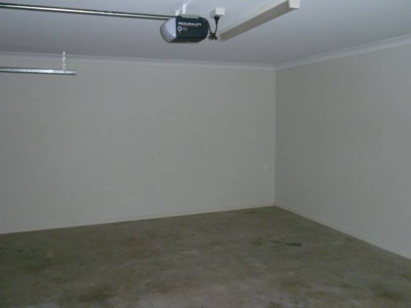 2 Camphor Court, Victoria Point QLD 4165