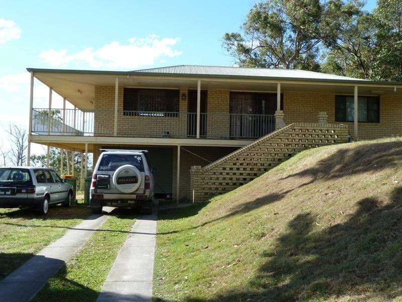 45 Giles Road, Redland Bay QLD 4165