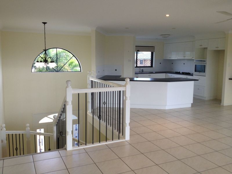 11 BRAEMAR COURT, Redland Bay QLD 4165