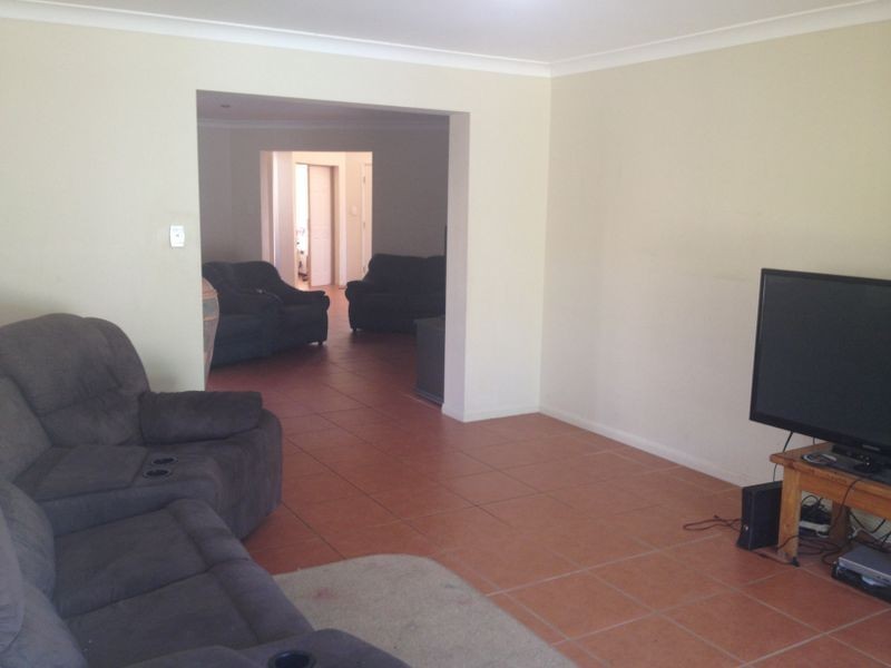 28 HAYMAN STREET, Redland Bay QLD 4165