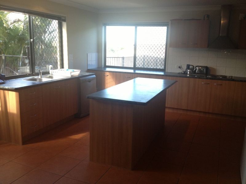 28 HAYMAN STREET, Redland Bay QLD 4165