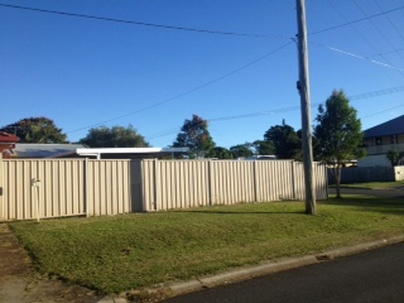 44 PEEL STREET, Redland Bay QLD 4165