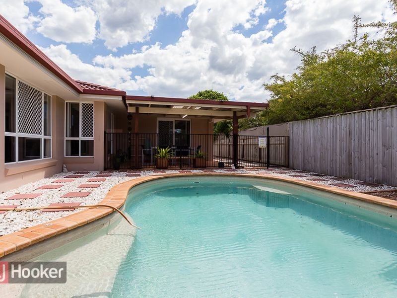 11 VIEWFIELD STREET, Redland Bay QLD 4165