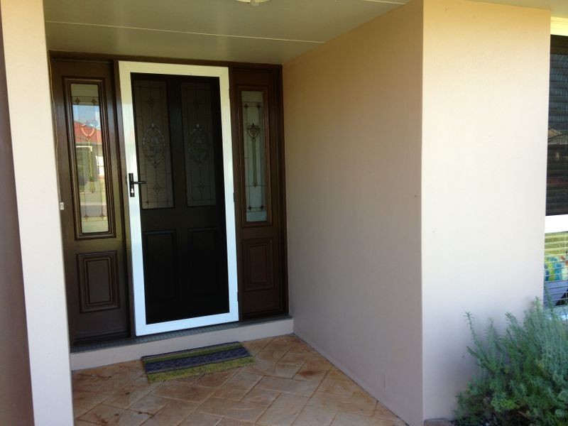 11 VIEWFIELD STREET, Redland Bay QLD 4165