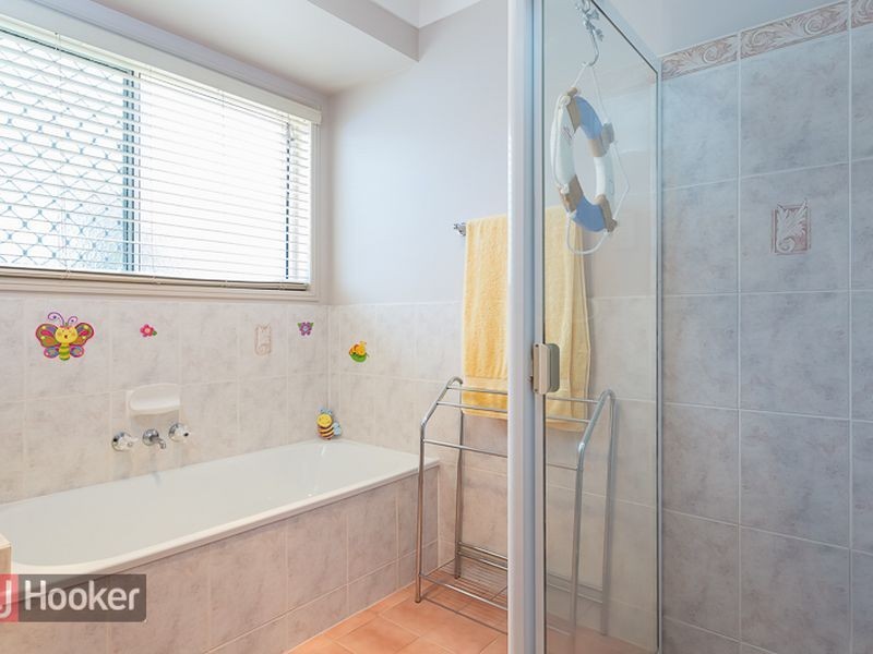 11 VIEWFIELD STREET, Redland Bay QLD 4165