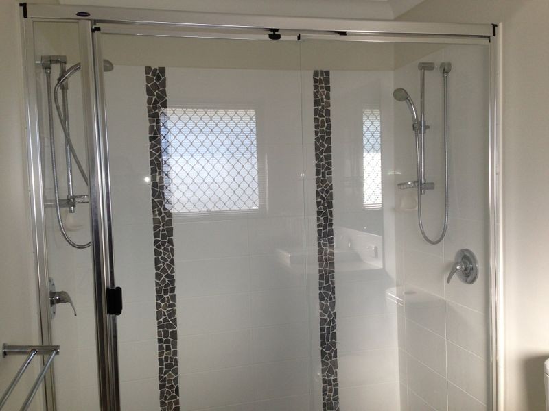 6 WORCHESTER CRESCENT, Wakerley QLD 4154