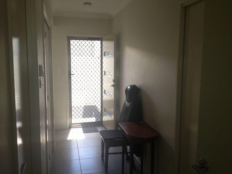 6 WORCHESTER CRESCENT, Wakerley QLD 4154