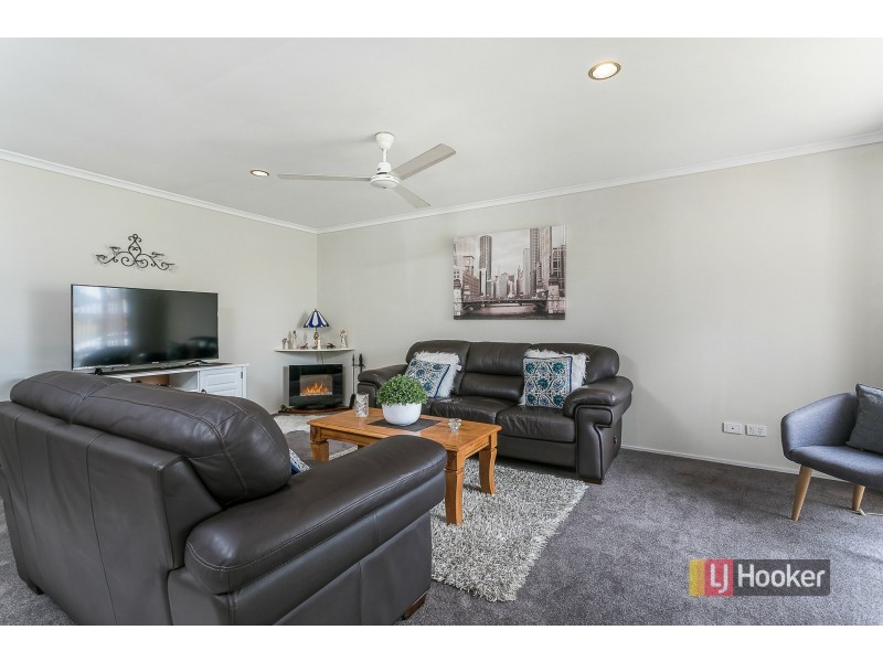 3 Golf Court, Redland Bay QLD 4165