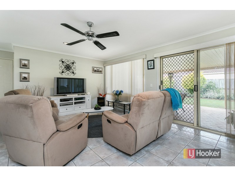 3 Golf Court, Redland Bay QLD 4165