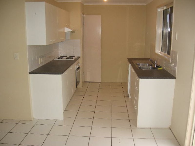 13 Lanyard Place, Redland Bay QLD 4165
