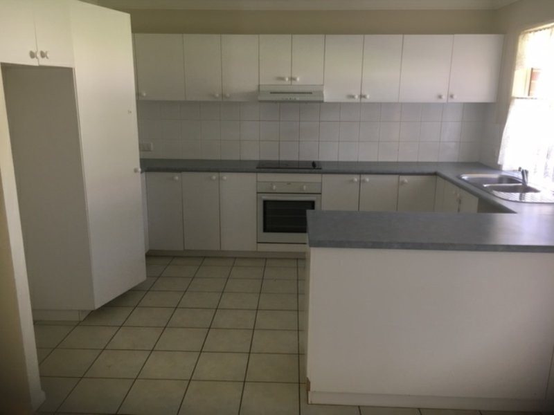 22 Kintyre Street, Victoria Point QLD 4165