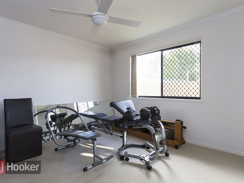 8 TORQUAY ROAD, Redland Bay QLD 4165