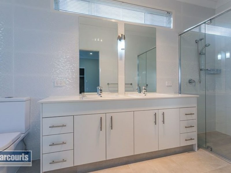 7/18 Bainbridge Street, Ormiston QLD 4160