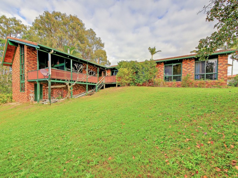 30 OAKLAND AVENUE, Redland Bay QLD 4165