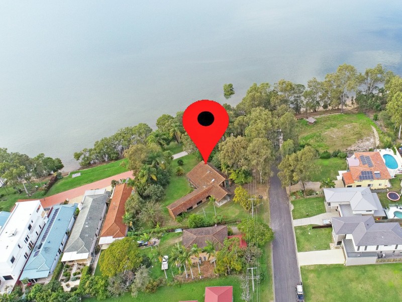 30 OAKLAND AVENUE, Redland Bay QLD 4165