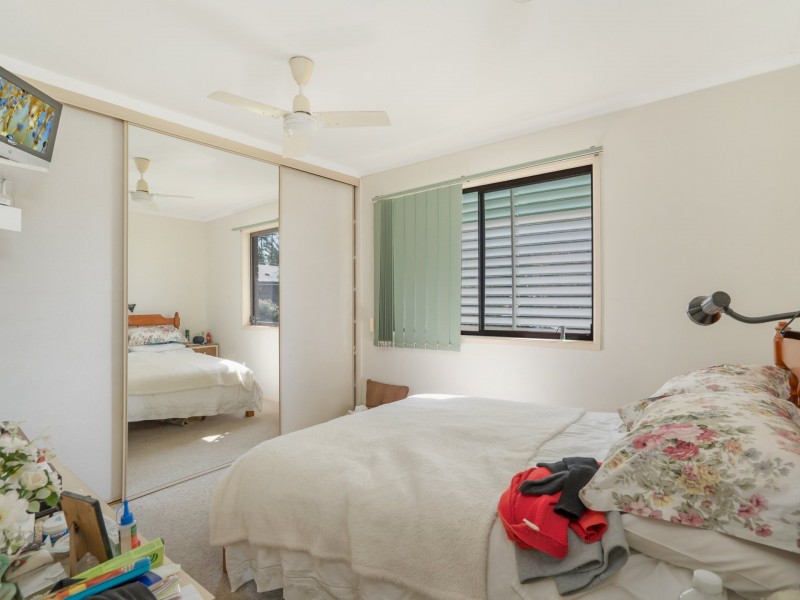 76 Main Street, Redland Bay QLD 4165