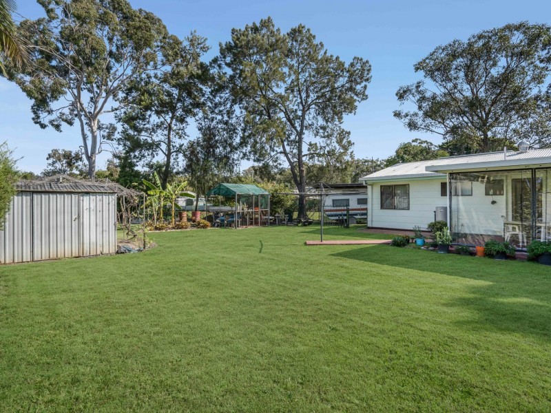 76 Main Street, Redland Bay QLD 4165