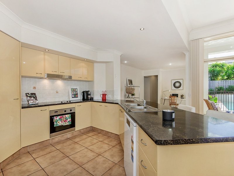 17 Bayswater Avenue, Varsity Lakes QLD 4227