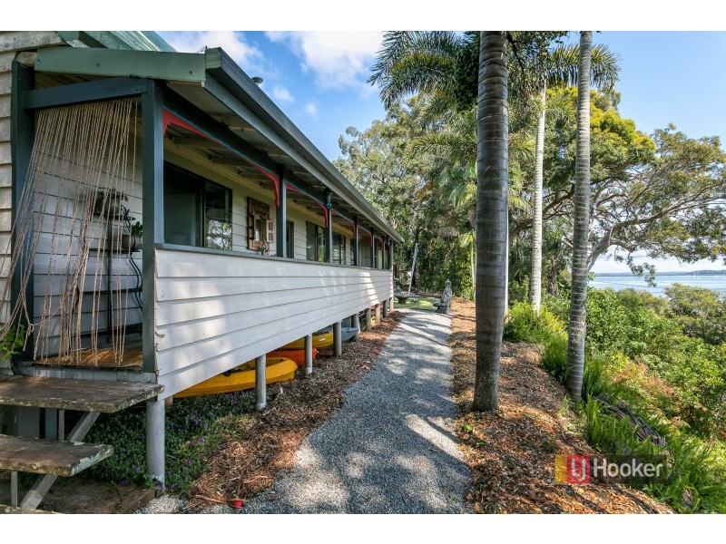 132 The Esplanade, Karragarra Island QLD 4184