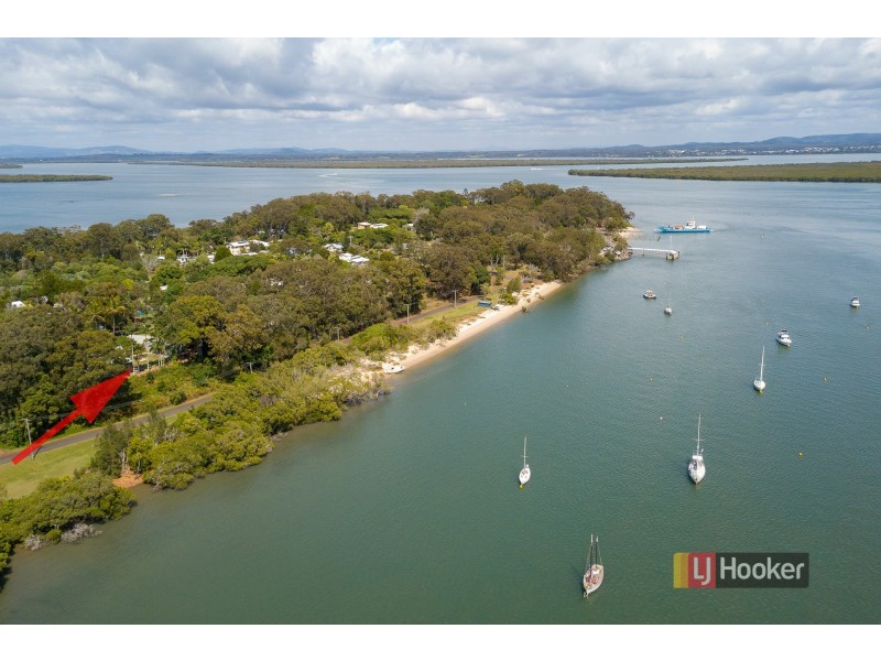 132 The Esplanade, Karragarra Island QLD 4184