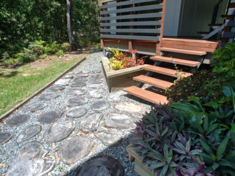 18 Cowes Street, Macleay Island QLD 4184