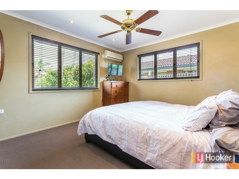 202 James Street, Redland Bay QLD 4165