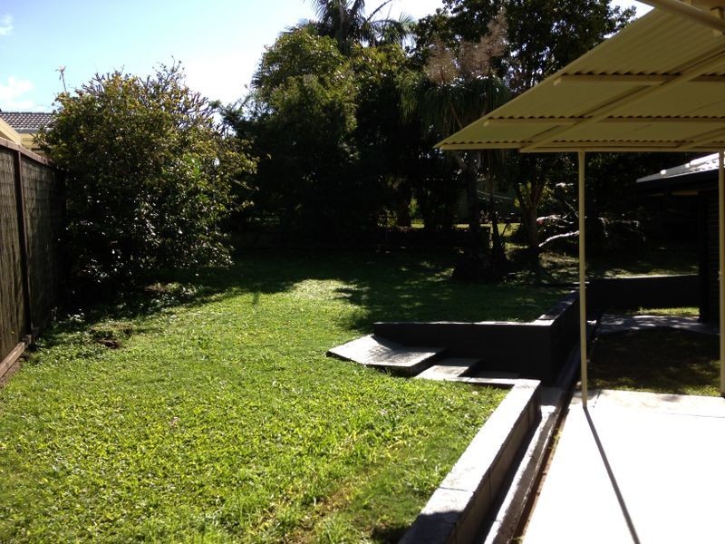 13 PITT STREET, Redland Bay QLD 4165