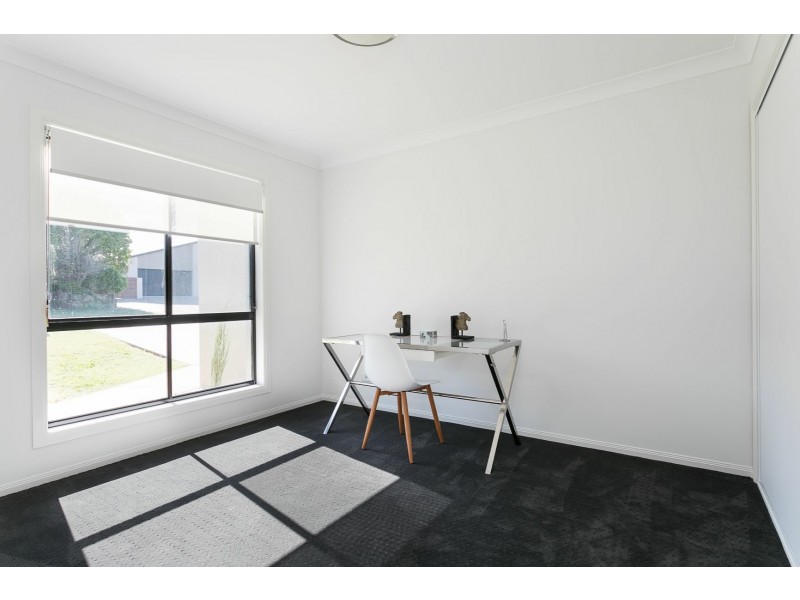 20 Cole Street, Redland Bay QLD 4165