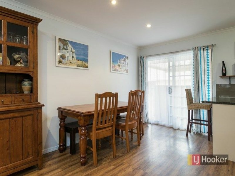 12/205 Colburn Ave, Victoria Point QLD 4165