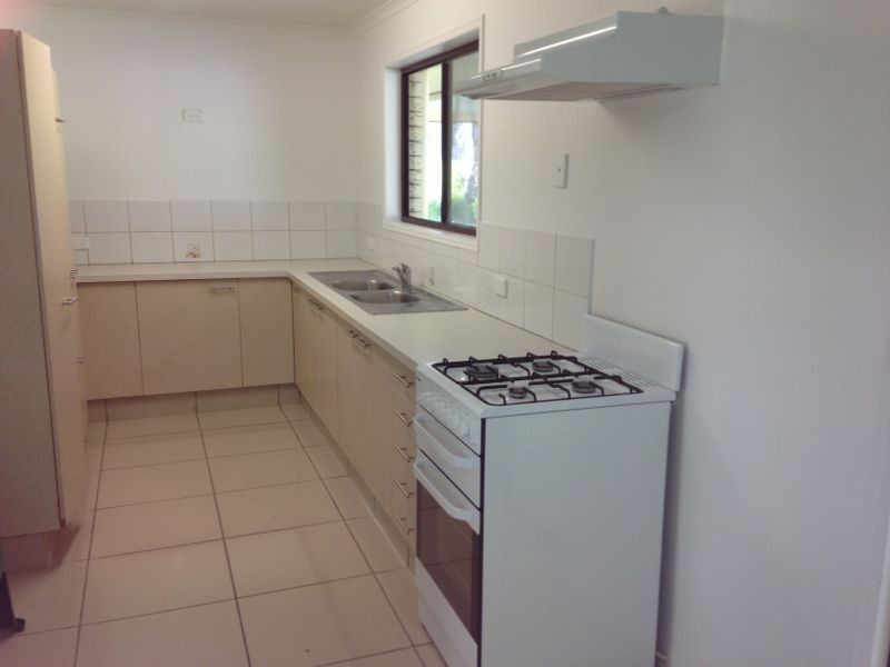 33 MURIEL STREET, Redland Bay QLD 4165