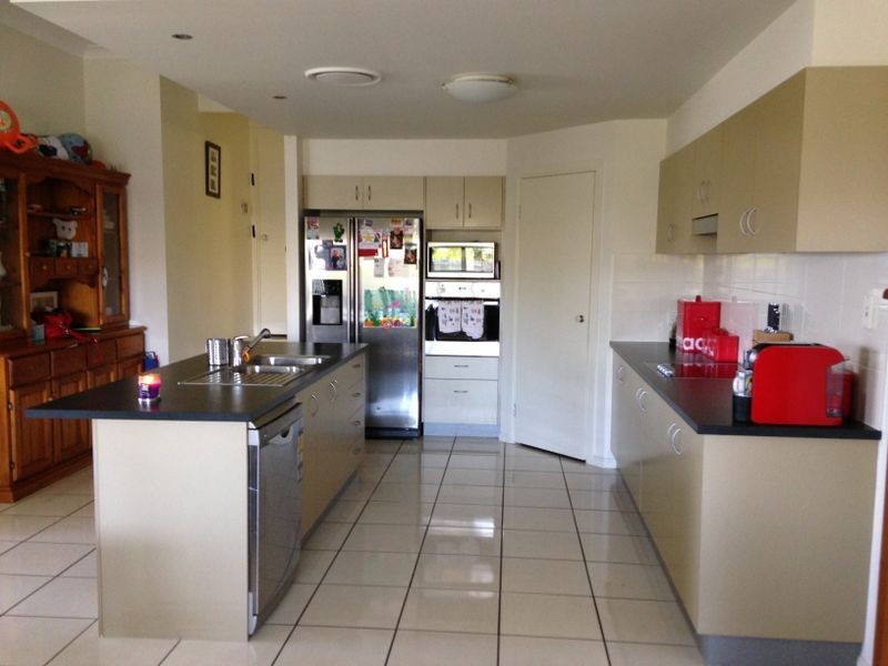 20 CYPRESS STREET, Redland Bay QLD 4165