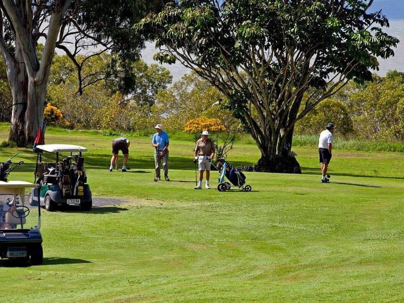 15 Esplanade, Redland Bay QLD 4165