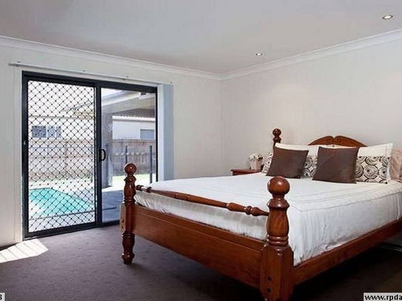 24 TINDAPPAH DRIVE, Thornlands QLD 4164