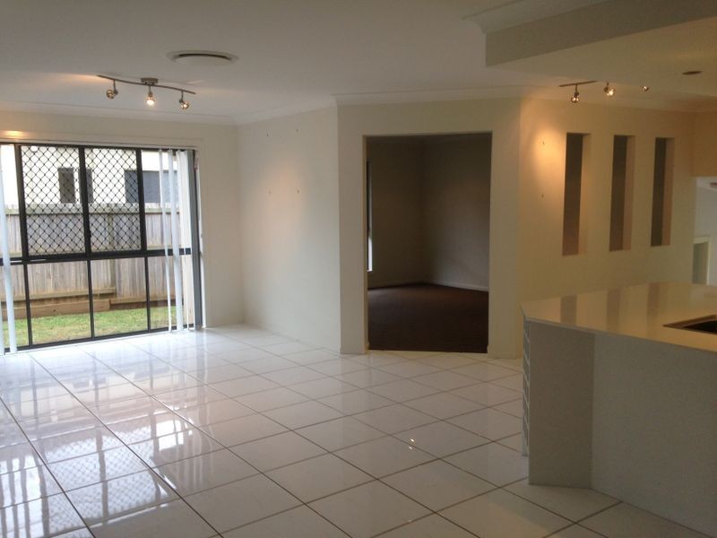 24 TINDAPPAH DRIVE, Thornlands QLD 4164