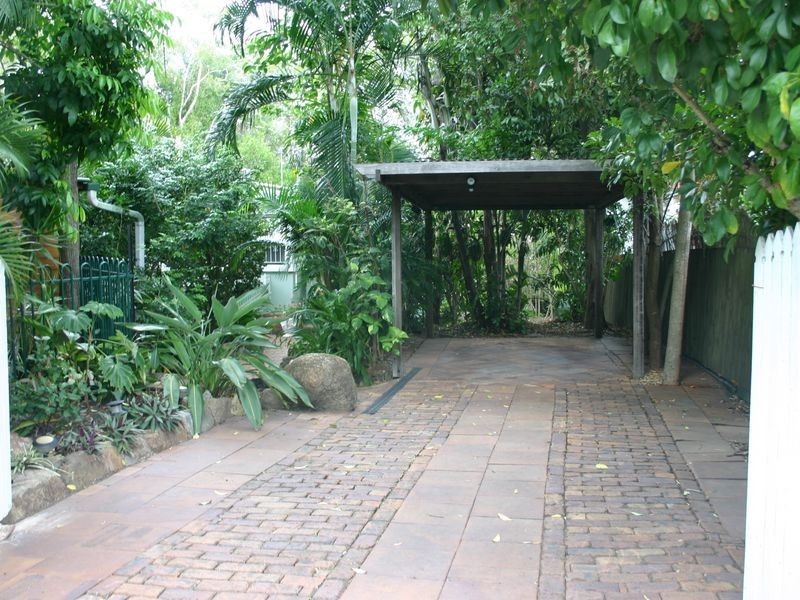 15 KILLARNEY AVENUE, Manly West QLD 4179