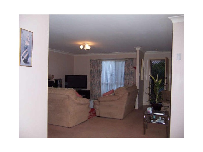 3 Gariswood Ct, Edens Landing QLD 4207