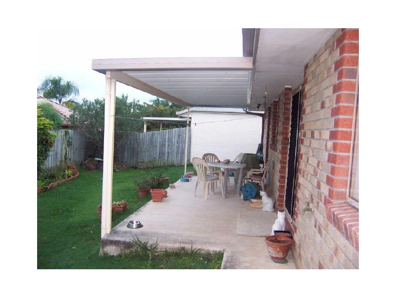 3 Gariswood Ct, Edens Landing QLD 4207